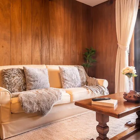 Hellochalet The Lovers - Ski-in Ski-out With Matterhorn View Apartment
